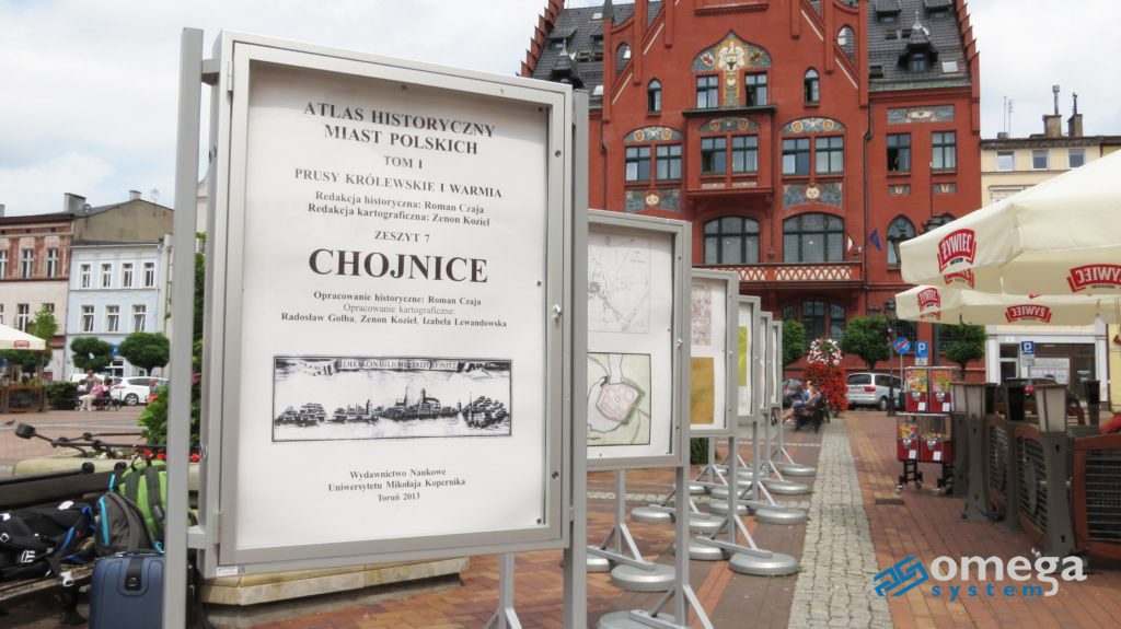 Jak wybrać trwałą gablotę zewnętrzną? Praktyczny przewodnik projektanta